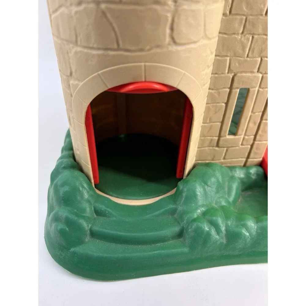 Vintage Redbox Medieval Castle w/Accessories
